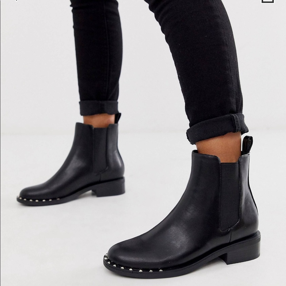Beautiful black boots from ASOS